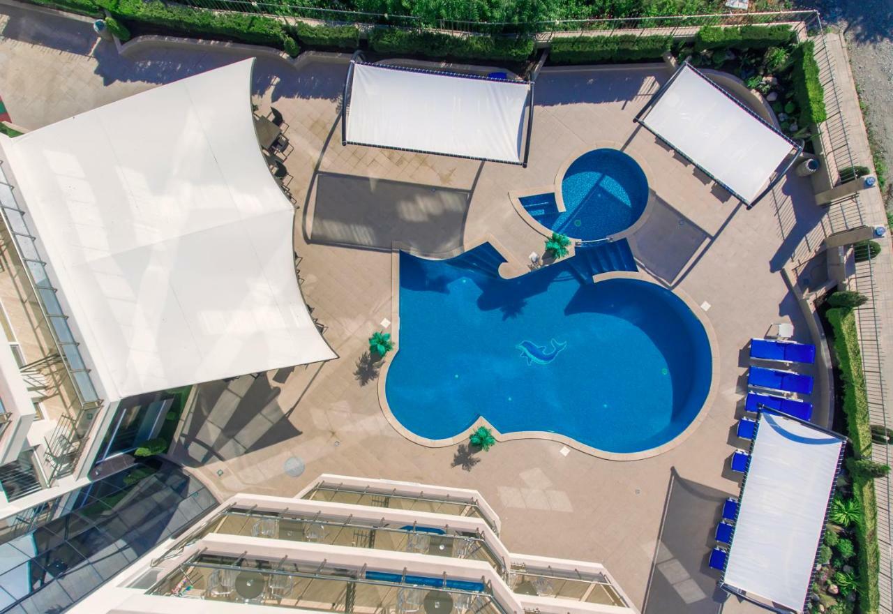 Адена Трейд Еоод Chernomorets Bagian luar foto